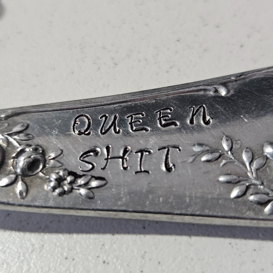 Collana Queen Shit
